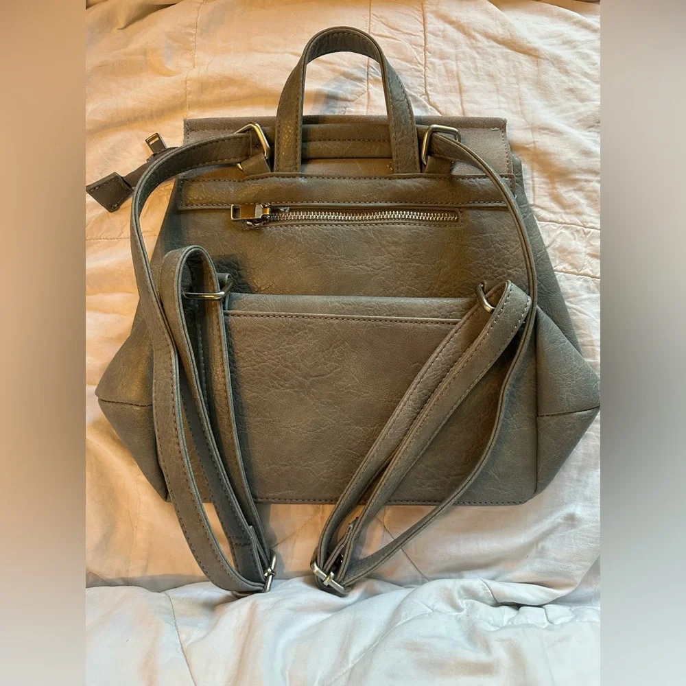 Heather Suede Convertible Backpack ✨ - Picture 6 of 7